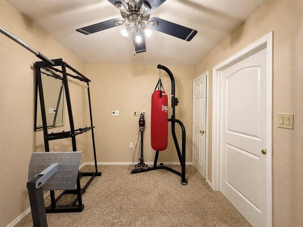 17506 Country Club Drive, Kemp, TX 75143