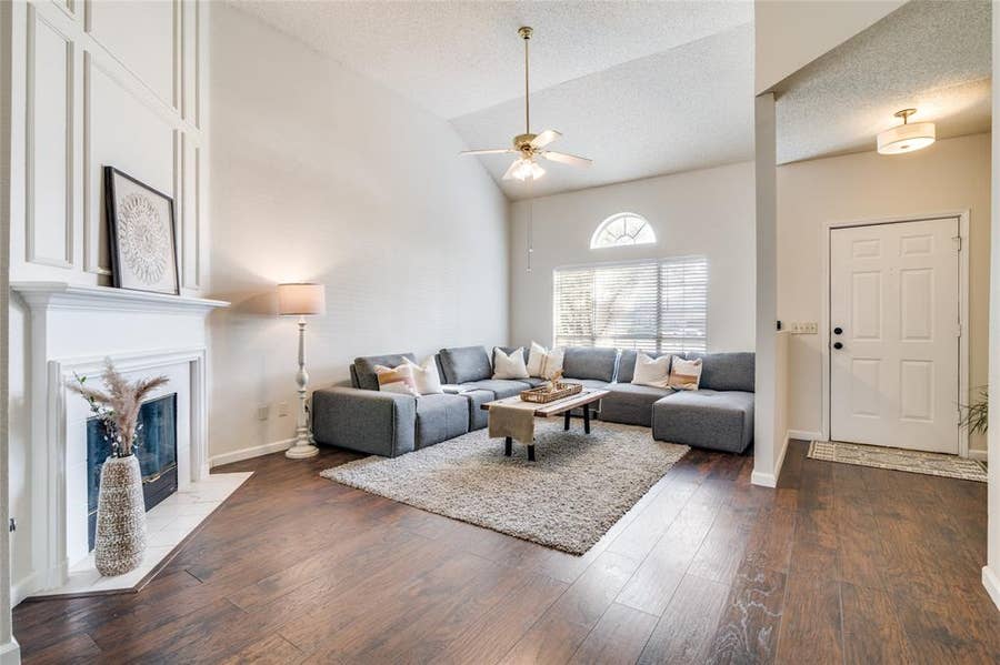 Property photo for 2833 Clearmeadow Drive, Mesquite, TX