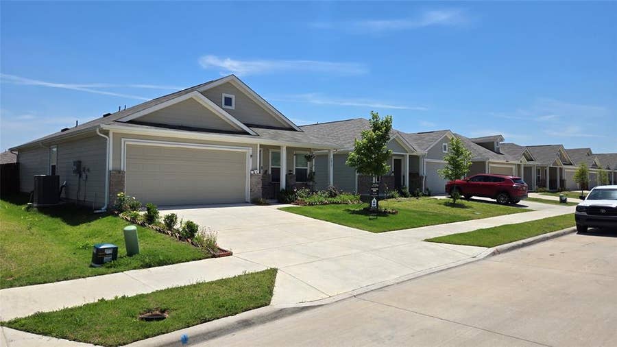 Property photo for 5815 Rock Maple Drive, Princeton, TX