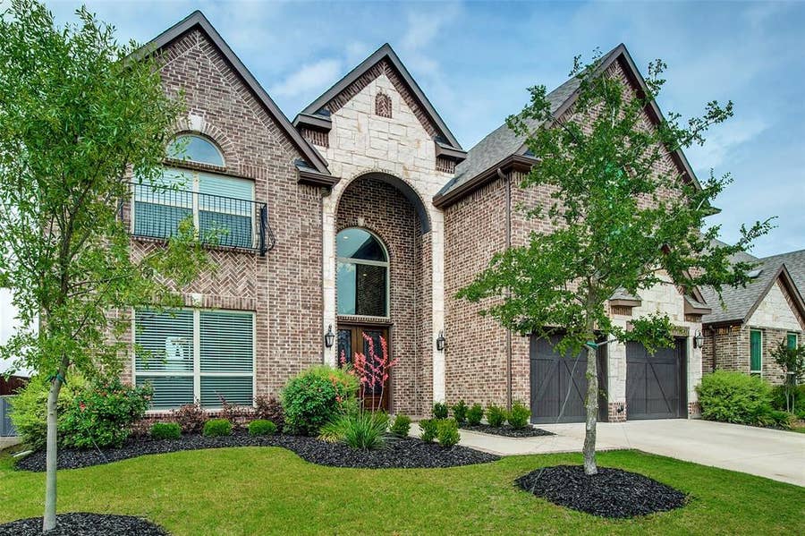 Property photo for 1209 Summer Lane, McKinney, TX