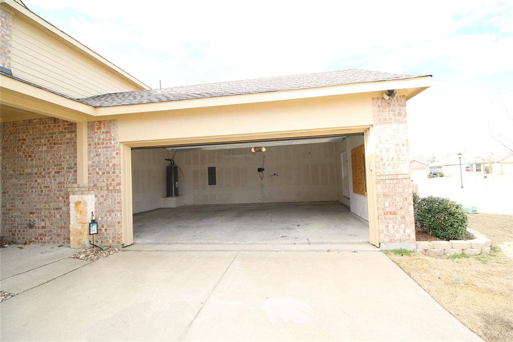 2101 Hickory Trail, Anna, TX 75409 2101 Hickory Trail, Anna, TX 75409