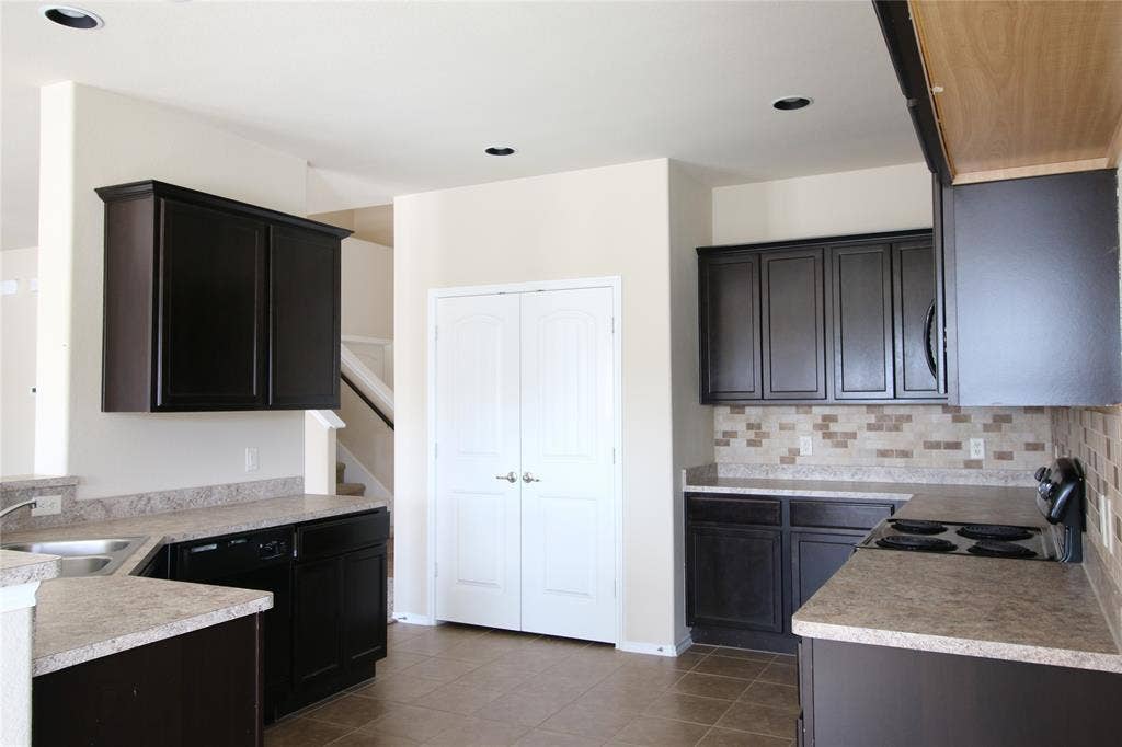 2101 Hickory Trail, Anna, TX 75409 2101 Hickory Trail, Anna, TX 75409