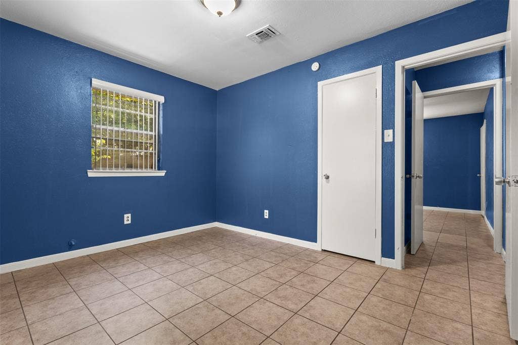 337 Langley Avenue, Everman, TX 76140 337 Langley Avenue, Everman, TX 76140