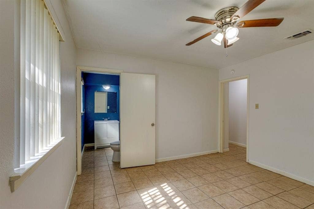 337 Langley Avenue, Everman, TX 76140 337 Langley Avenue, Everman, TX 76140