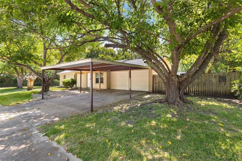 337 Langley Avenue, Everman, TX 76140 337 Langley Avenue, Everman, TX 76140