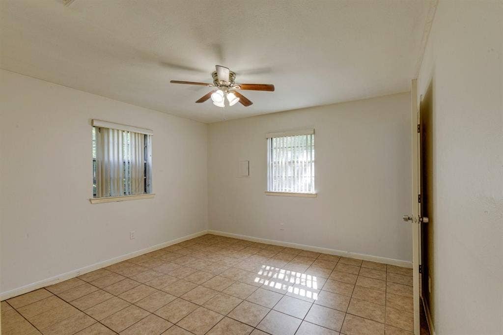 337 Langley Avenue, Everman, TX 76140 337 Langley Avenue, Everman, TX 76140
