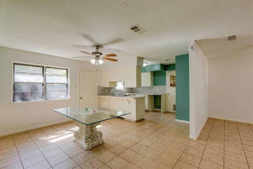 337 Langley Avenue, Everman, TX 76140 337 Langley Avenue, Everman, TX 76140