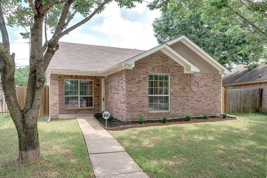 Property photo for 2767 Oak Bend Lane, Dallas, TX