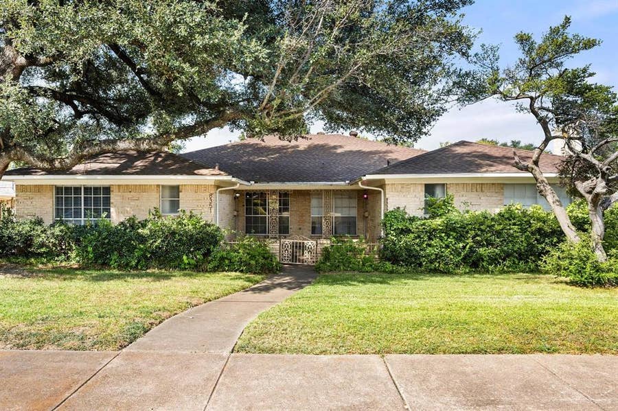 Property photo for 8351 Lullwater Drive, Dallas, TX
