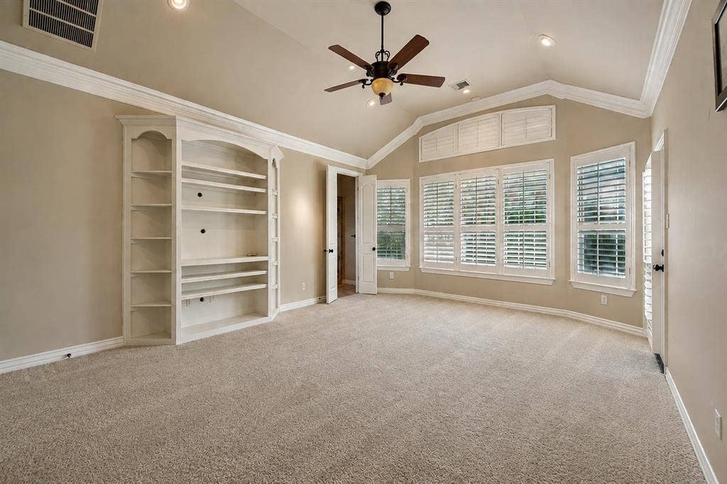 3785 Park Place, Addison, TX 75001 3785 Park Place, Addison, TX 75001