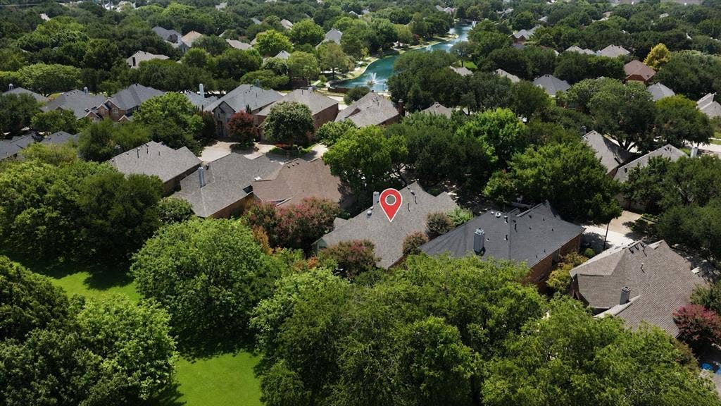 3785 Park Place, Addison, TX 75001 3785 Park Place, Addison, TX 75001
