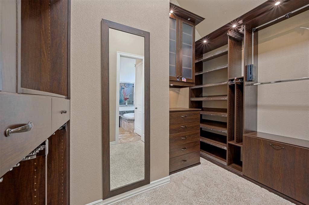 3785 Park Place, Addison, TX 75001 3785 Park Place, Addison, TX 75001