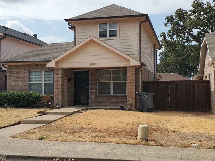 Property photo for 3607 Hamburg Court, Dallas, TX