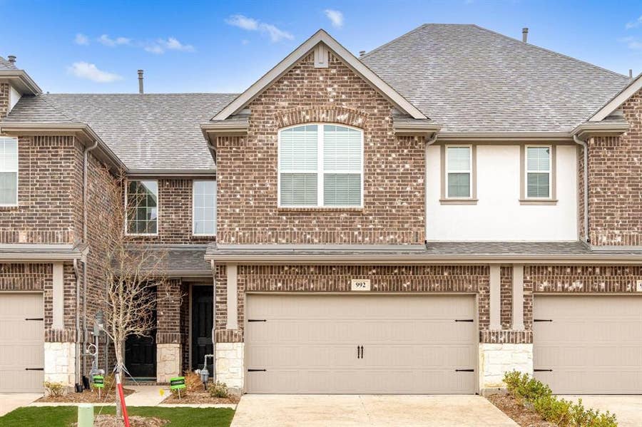 Property photo for 992 Emil Place, Allen, TX