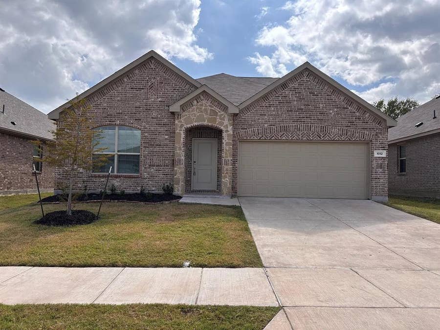 Property photo for 1012 Longleaf Lane, Princeton, TX