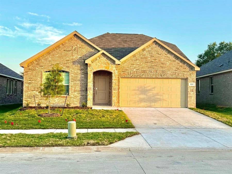 Property photo for 1012 Longleaf Lane, Princeton, TX