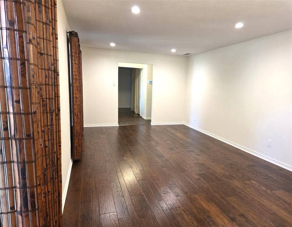 9334 Hunters Creek Drive, Dallas, TX 75243 9334 Hunters Creek Drive, Dallas, TX 75243