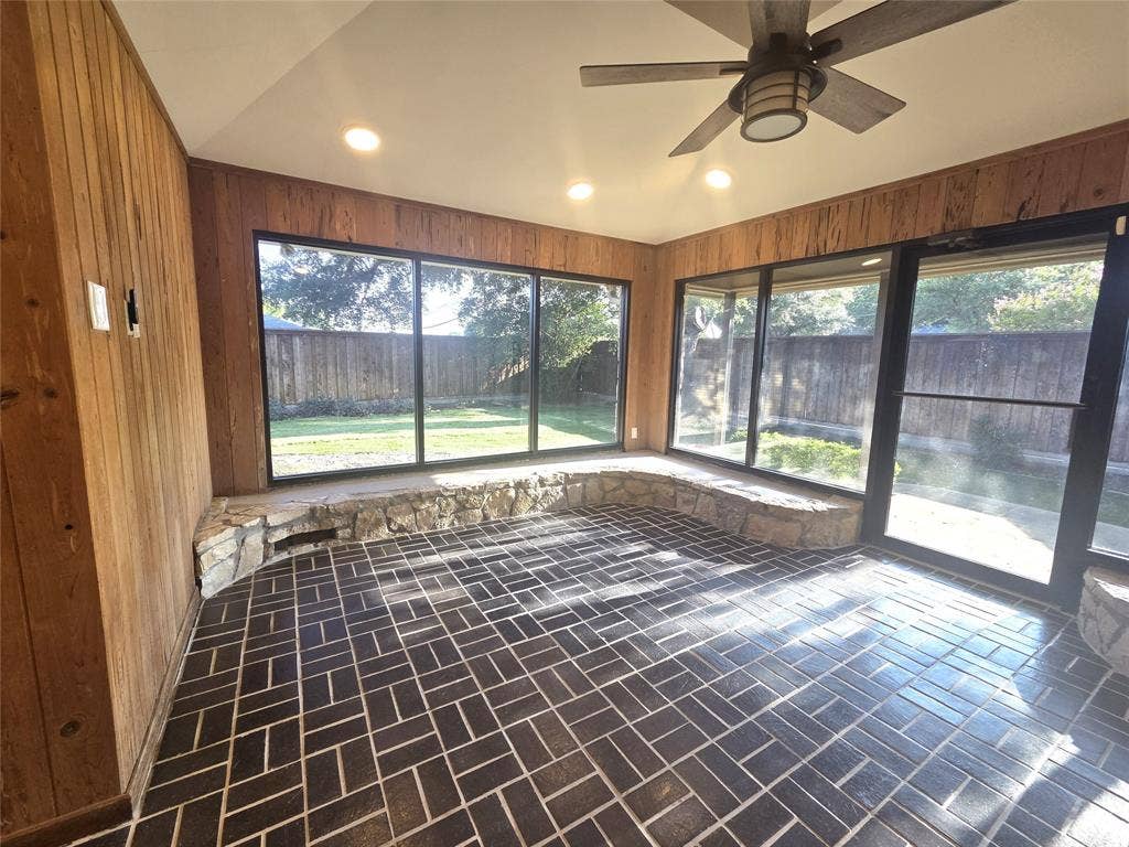 9334 Hunters Creek Drive, Dallas, TX 75243 9334 Hunters Creek Drive, Dallas, TX 75243