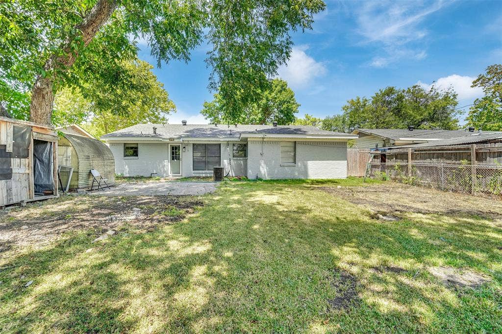 510 Pleasant Valley Road, Garland, TX 75040 510 Pleasant Valley Road, Garland, TX 75040