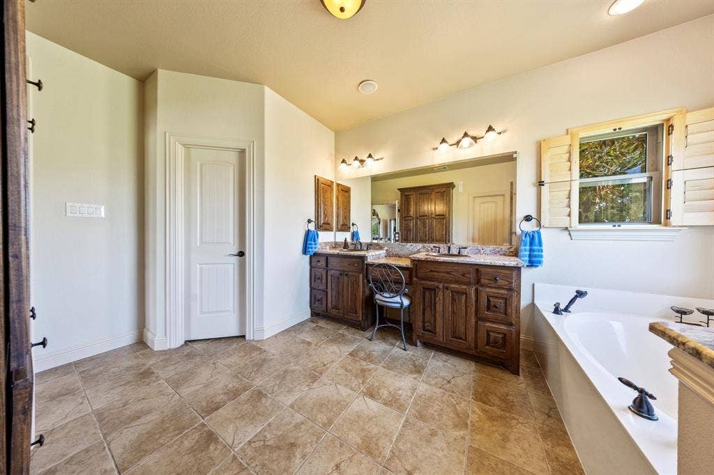 17155 County Road 605, Farmersville, TX 75442 17155 County Road 605, Farmersville, TX 75442