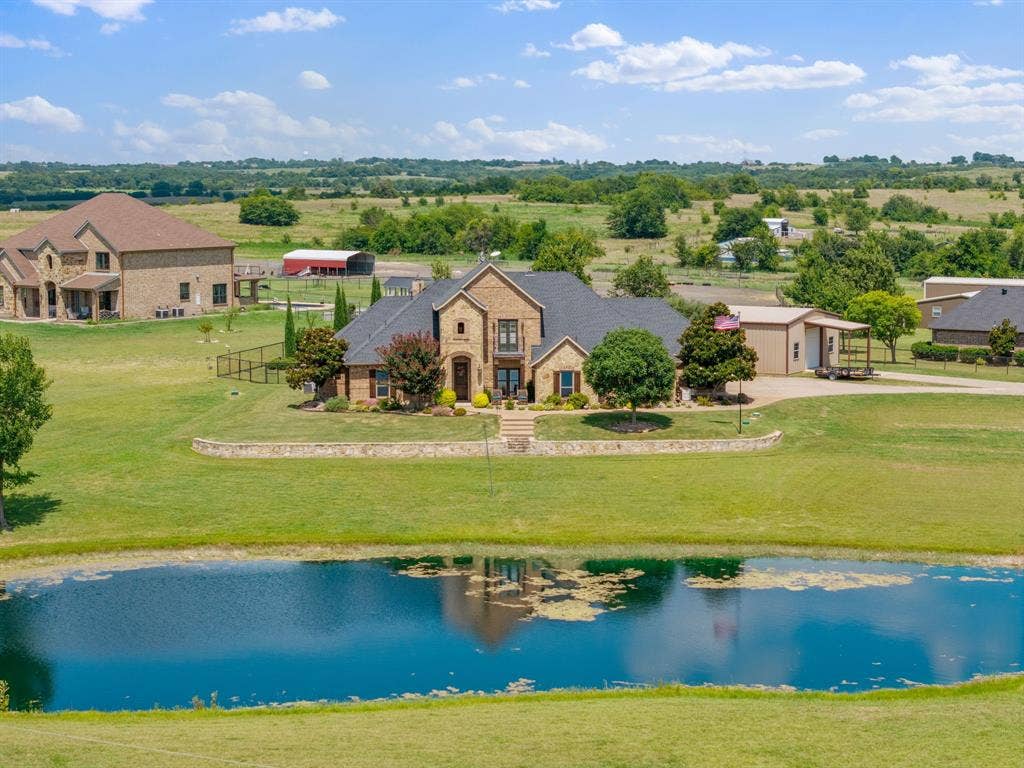 17155 County Road 605, Farmersville, TX 75442 17155 County Road 605, Farmersville, TX 75442