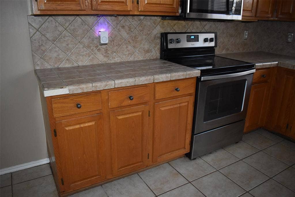 4207 Sarasota Lane, McKinney, TX 75070 4207 Sarasota Lane, McKinney, TX 75070