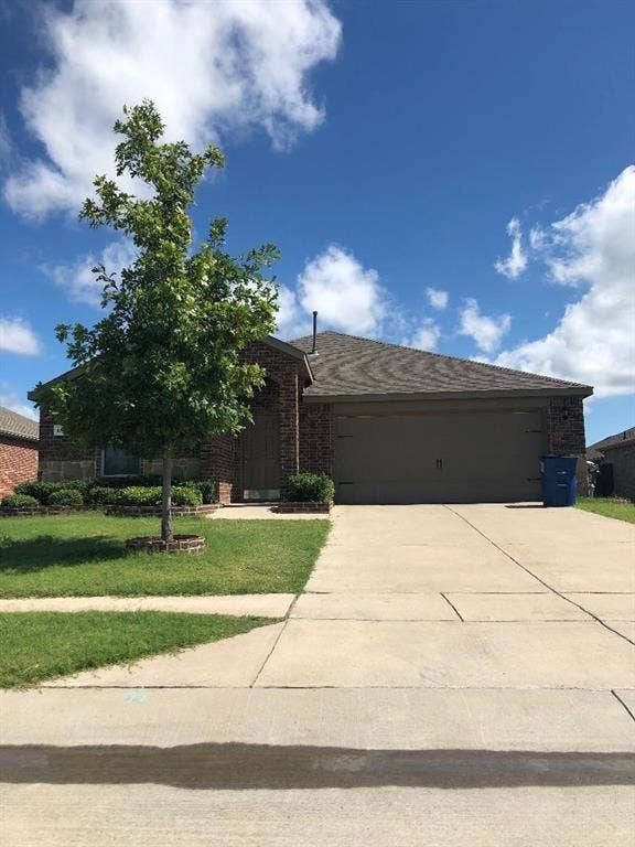 Property photo for 1806 Arbordale Way, Princeton, TX