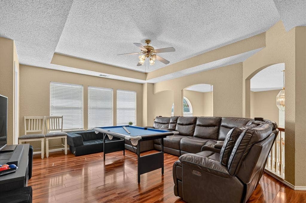 1625 Falmouth Drive, Plano, TX 75025 1625 Falmouth Drive, Plano, TX 75025