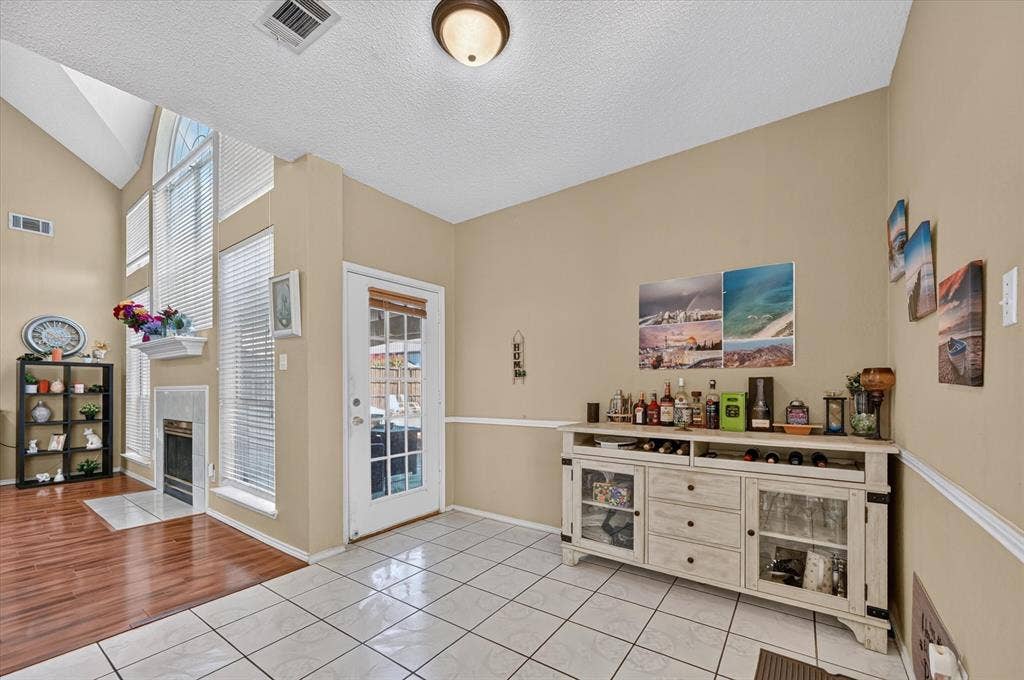 1625 Falmouth Drive, Plano, TX 75025 1625 Falmouth Drive, Plano, TX 75025