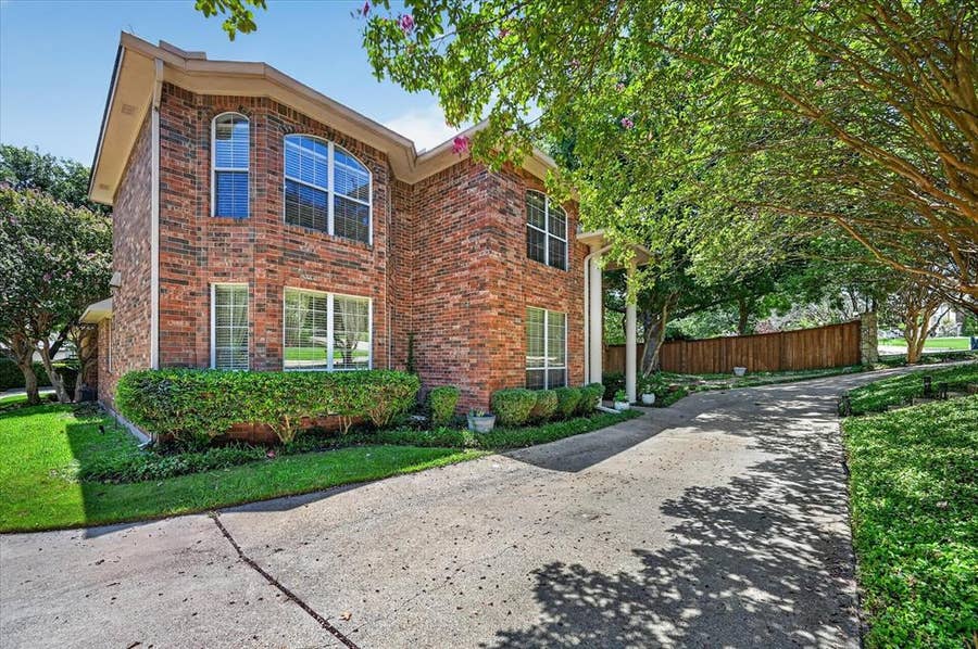 Property photo for 106 Sceptre Drive, Rockwall, TX