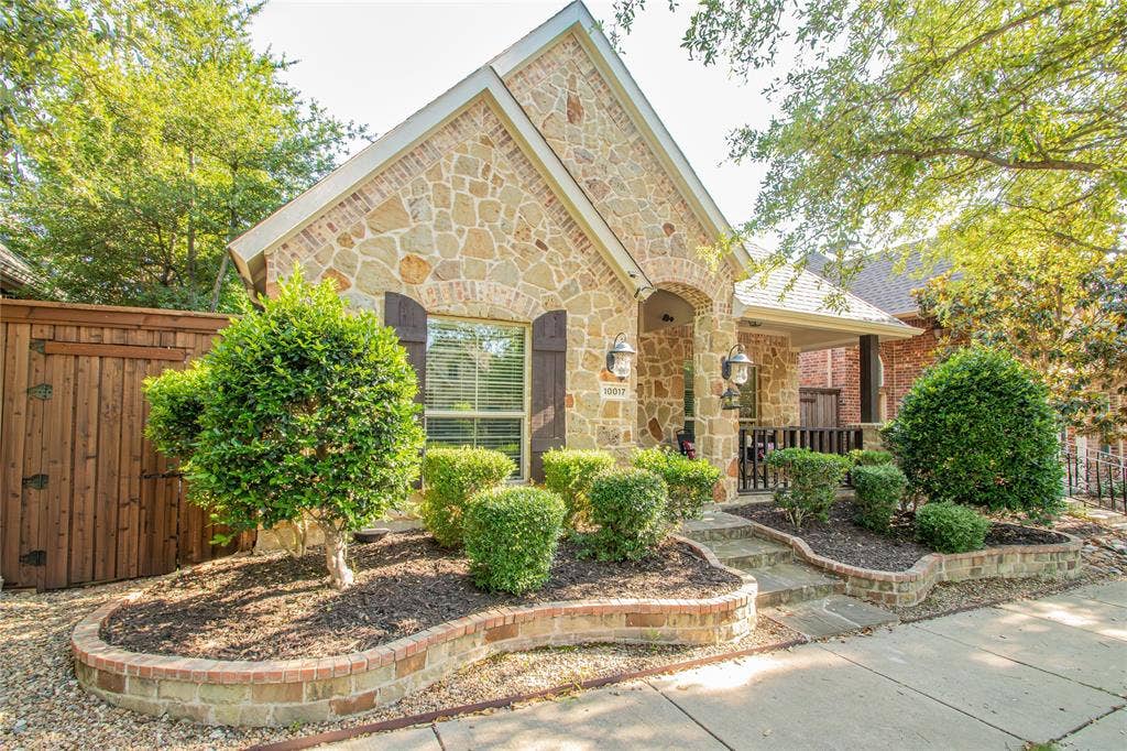 10017 Bell Rock Road, Frisco, TX 75035 10017 Bell Rock Road, Frisco, TX 75035