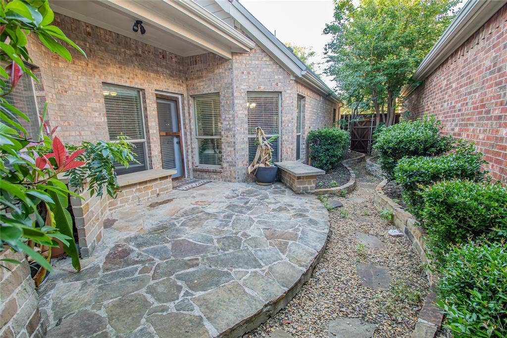 10017 Bell Rock Road, Frisco, TX 75035 10017 Bell Rock Road, Frisco, TX 75035