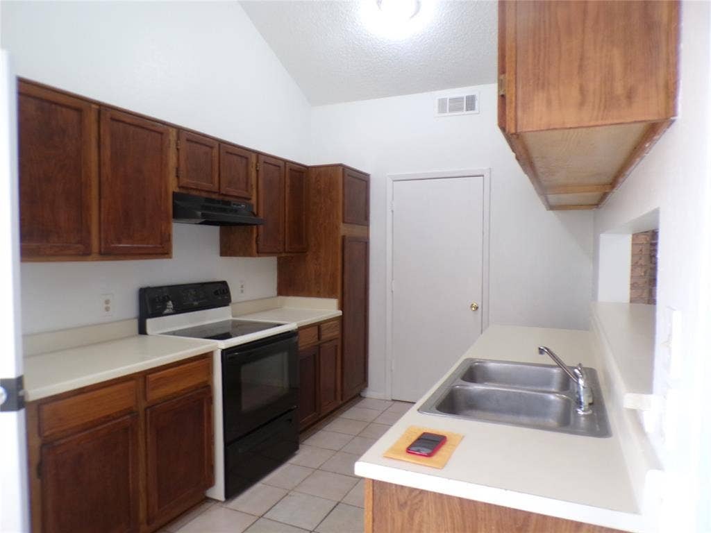 1755 Carrington Drive, Glenn Heights, TX 75154 1755 Carrington Drive, Glenn Heights, TX 75154