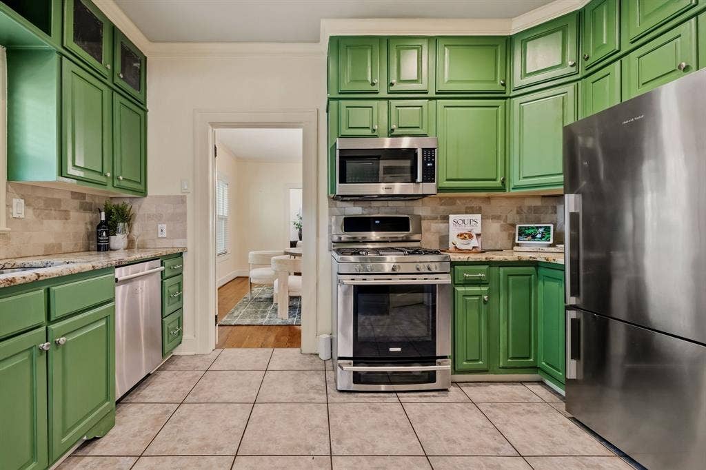 907 Monte Vista Drive, Dallas, TX 75223 907 Monte Vista Drive, Dallas, TX 75223