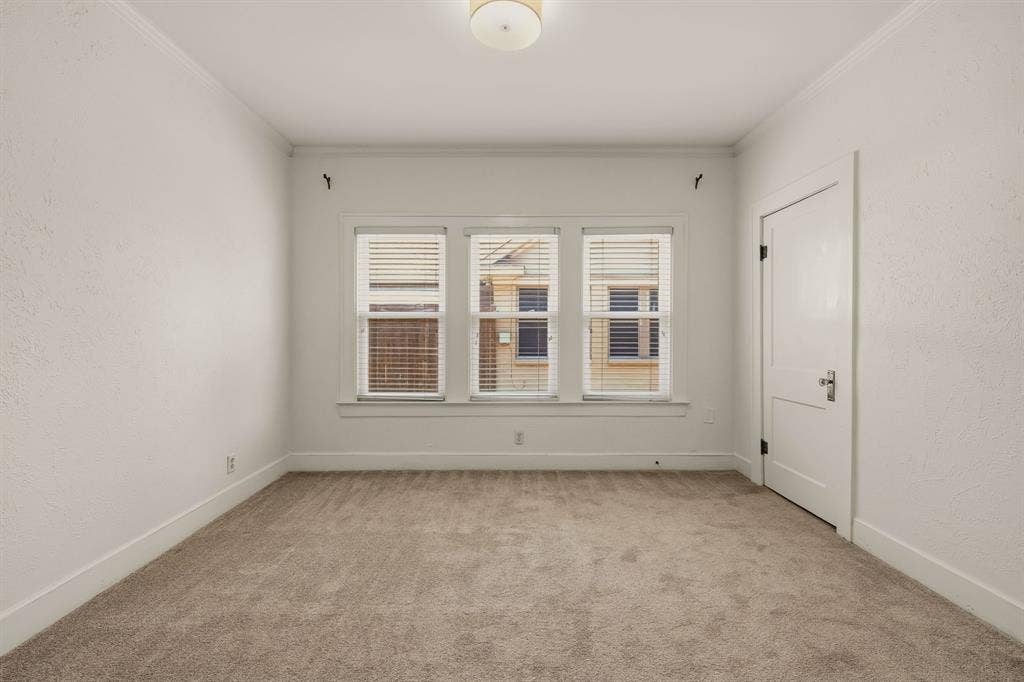 907 Monte Vista Drive, Dallas, TX 75223 907 Monte Vista Drive, Dallas, TX 75223