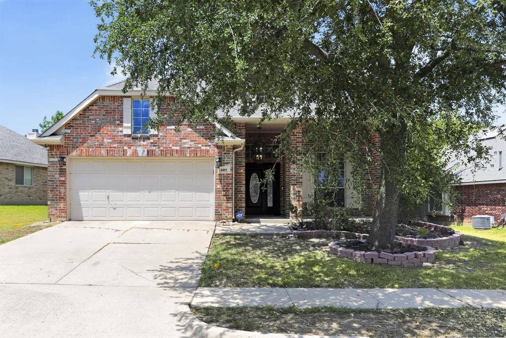 6819 Woodcrest Lane, Sachse, TX 75048 6819 Woodcrest Lane, Sachse, TX 75048