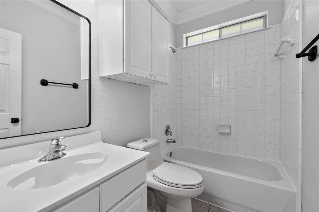 6819 Woodcrest Lane, Sachse, TX 75048 6819 Woodcrest Lane, Sachse, TX 75048