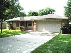 Property photo for 1706 15th Place, Plano, TX