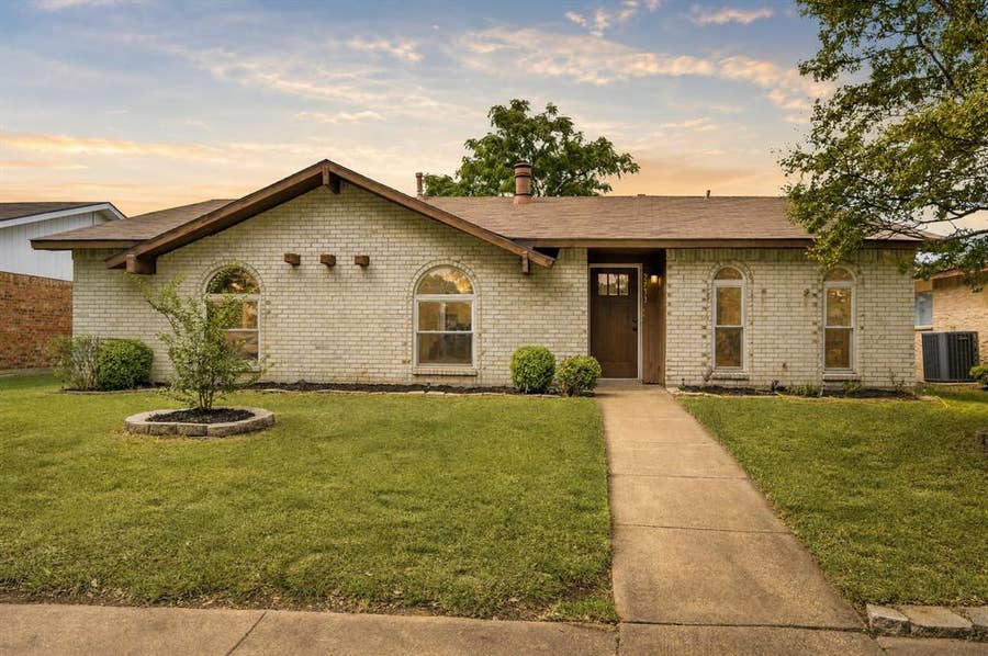 Property photo for 2733 Teakwood Drive, Garland, TX