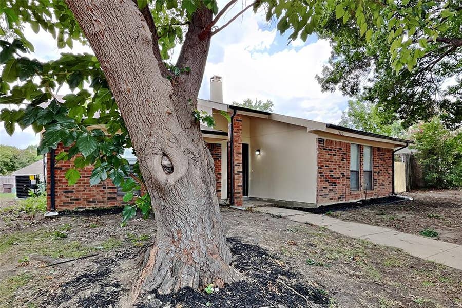 Property photo for 1480 Saint Patrick Drive, Plano, TX