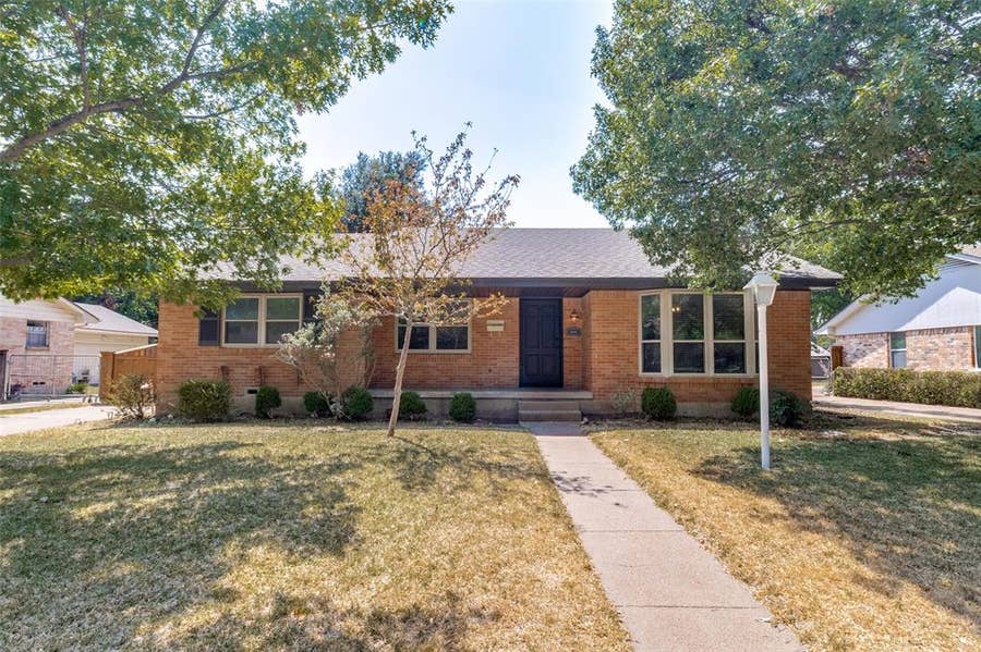 Property photo for 8605 Shagrock Lane, Dallas, TX