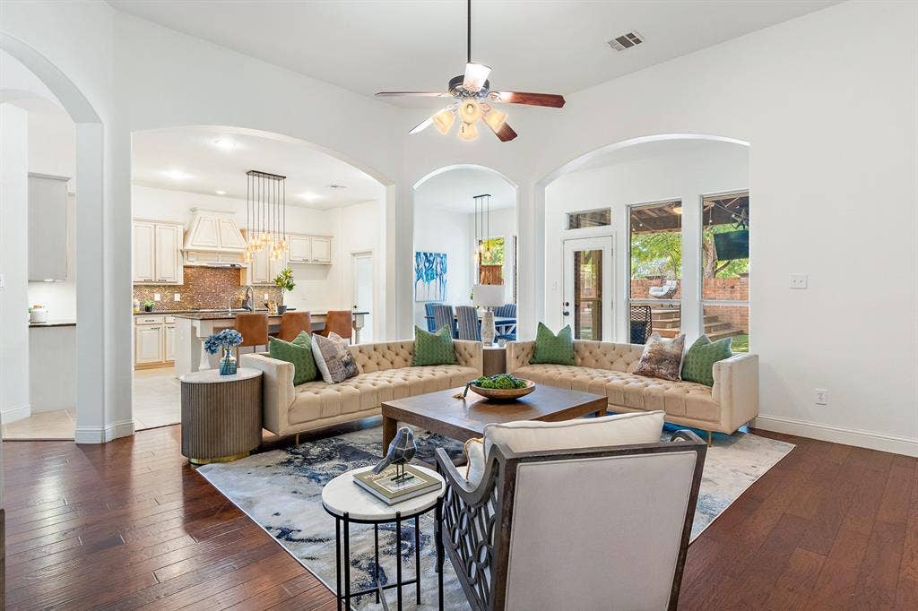 9627 Crown Ridge Drive, Frisco, TX 75035 9627 Crown Ridge Drive, Frisco, TX 75035