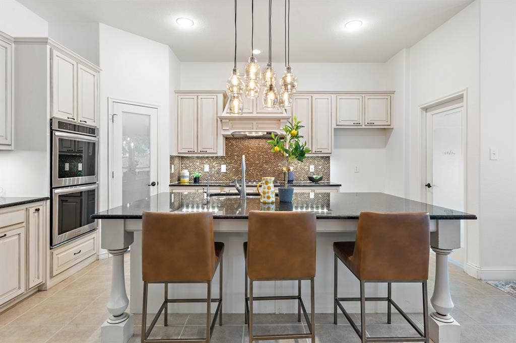 9627 Crown Ridge Drive, Frisco, TX 75035 9627 Crown Ridge Drive, Frisco, TX 75035