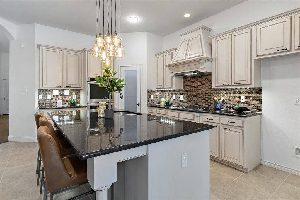 9627 Crown Ridge Drive, Frisco, TX 75035 9627 Crown Ridge Drive, Frisco, TX 75035