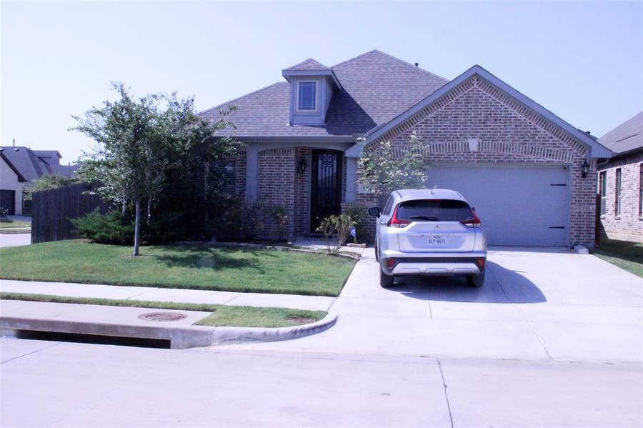 Property photo for 5301 Brazos Lane, Denton, TX