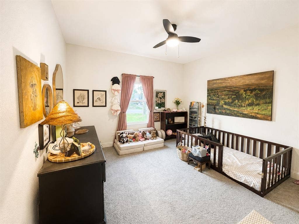 2421 Creek Drive, Granbury, TX 76048 2421 Creek Drive, Granbury, TX 76048