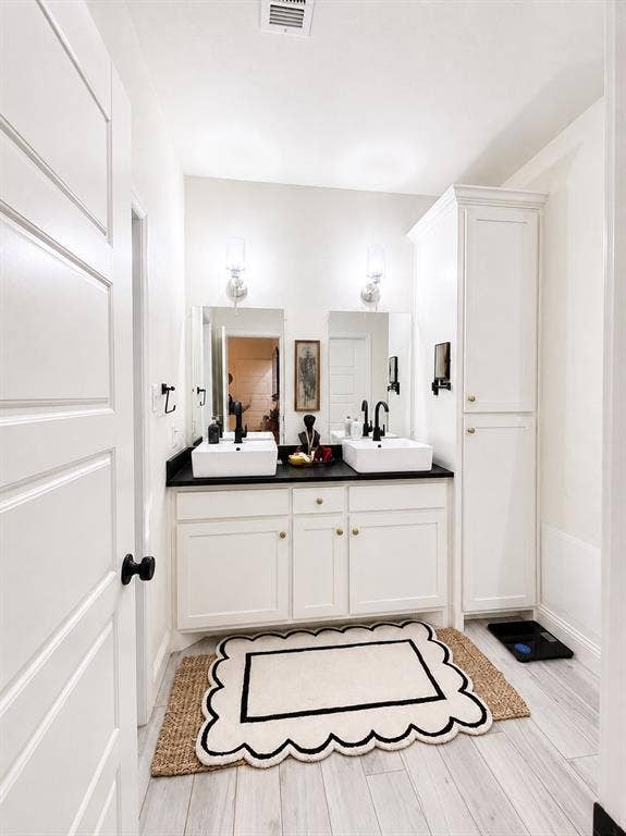 2421 Creek Drive, Granbury, TX 76048 2421 Creek Drive, Granbury, TX 76048