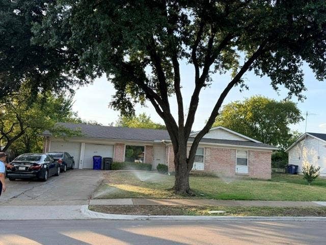 Property photo for 2859 Joanna Drive, Farmers Branch, TX