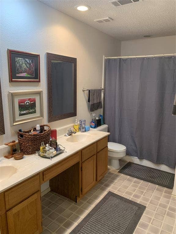 6828 Dalmation Circle, Plano, TX 75023 6828 Dalmation Circle, Plano, TX 75023