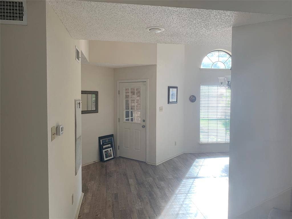 6828 Dalmation Circle, Plano, TX 75023 6828 Dalmation Circle, Plano, TX 75023